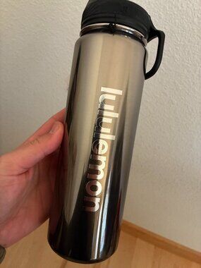 lululemon water bottle